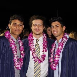 Meet your Posher, Sharoz